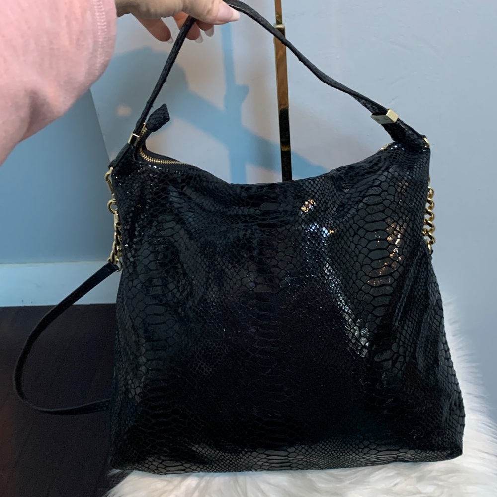 Authentic Michael Kors black snake print lightweight hobo slouch bag - Picture 9 of 17